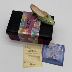 Just the Right Style by Raine Summer Buzz Miniature Green Jeweled Shoe Figurine